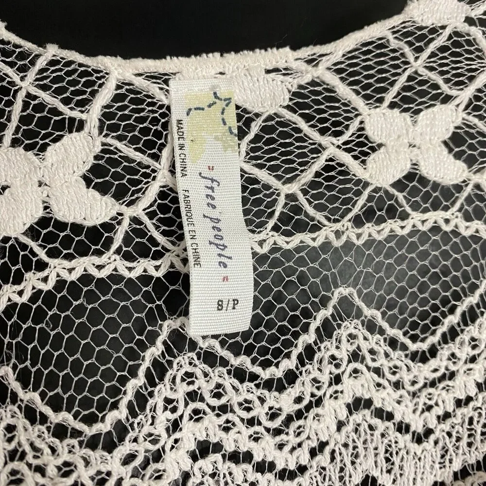 Free People Blouse Top Womens Small Light Pink Lace Open Back Coquette Romantic